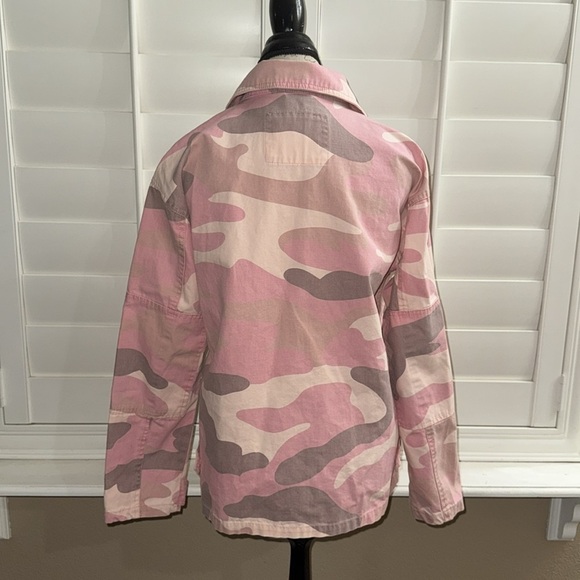 Levi's Camouflage Lightweight Utility Jacket Pink - Picture 6 of 13
